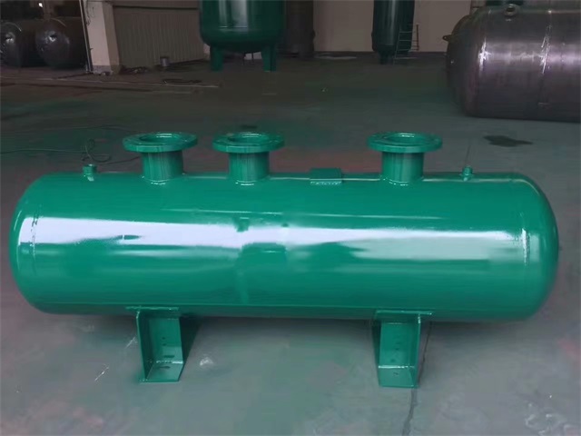 1679991473376569.jpeg 铜鼓铜鼓铜鼓蒸汽分气缸1.jpeg